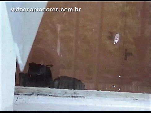 ❤️ Home excitat mirant la seva xicota amb un altre noi, gravant un vídeo de merda sense molestar la parella ❤ Porno preciós a nosaltres ️❤