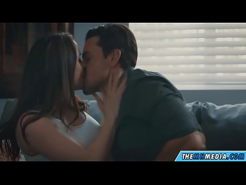 ❤️ Sexe romàntic amb una bona mare tetona ❤ Porno preciós a nosaltres ️❤